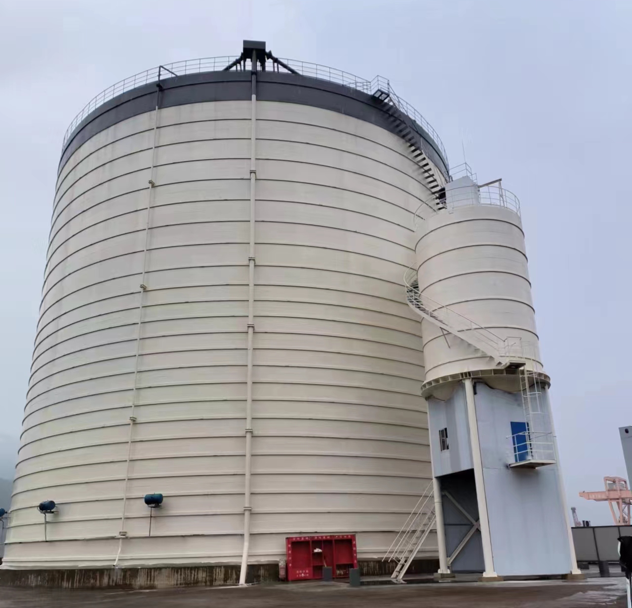 三都镇10万吨水泥钢板库